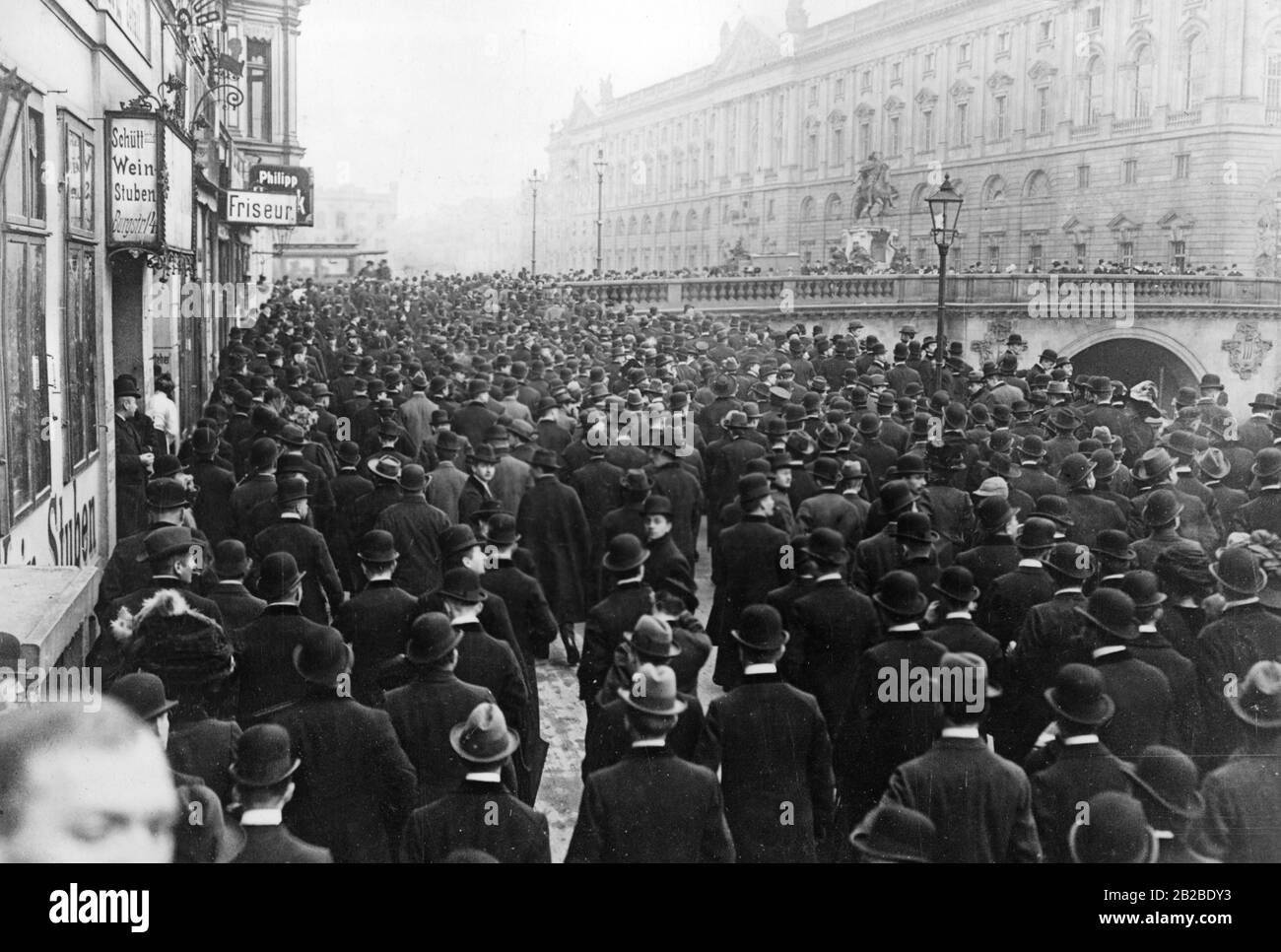 (P)russian problems? Martov versus Marchlewsky